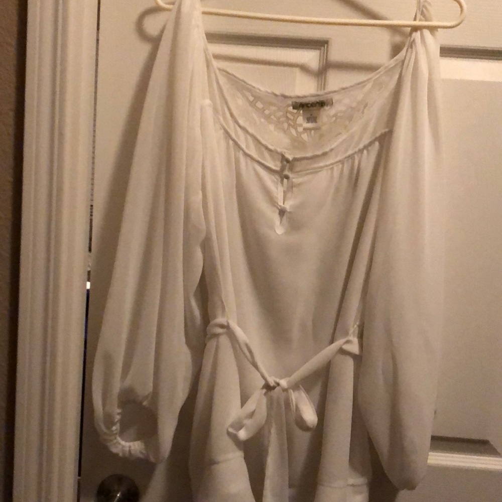 Women’s blouse